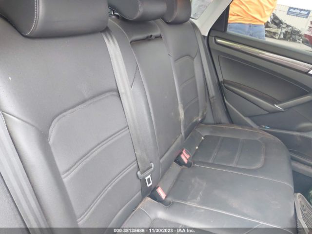 1VWMA7A31LC004929 Volkswagen Passat 2.0t R-line