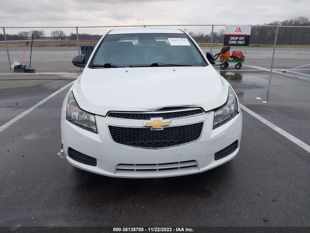 Chevrolet Cruze Ls Auto 2014 1G1PA5SH1E7380288 Image 13