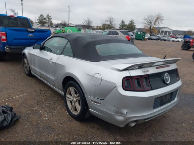 1ZVBP8EMXE5263490 Ford Mustang V6