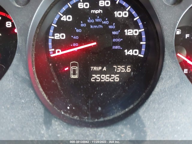 2005 ACURA MDX TOURING VIN: 2HNYD18985H516443