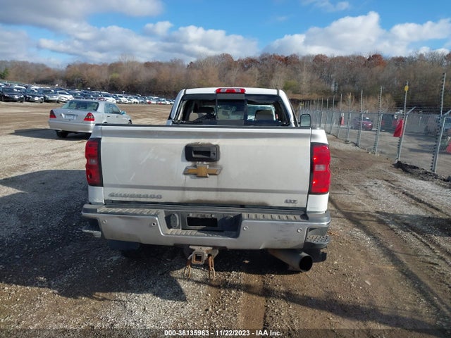2015 CHEVROLET SILVERADO 2500HD LTZ VIN: 1GC2KWE84FZ112907