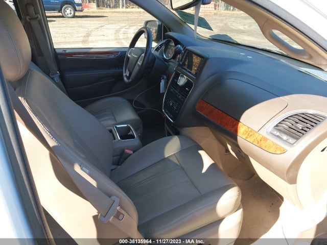 2C4RC1CG5FR577957 Chrysler Town & Country Touring-l