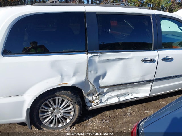 2C4RC1CG5FR577957 Chrysler Town & Country Touring-l