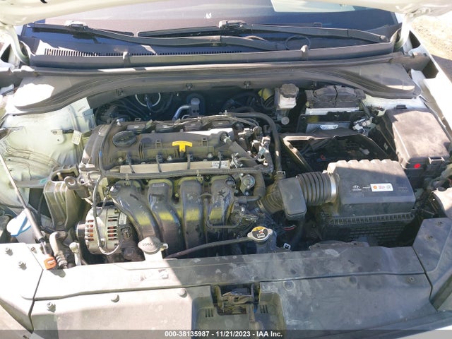 Hyundai ELANTRA SE 2019 5NPD74LF3KH452275 Image 10
