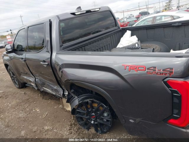 5TFLA5DB7NX024202 Toyota Tundra Sr5