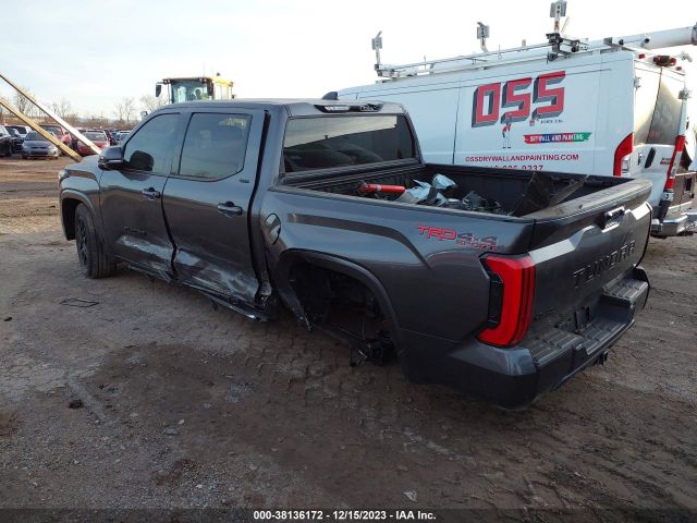 5TFLA5DB7NX024202 Toyota Tundra Sr5