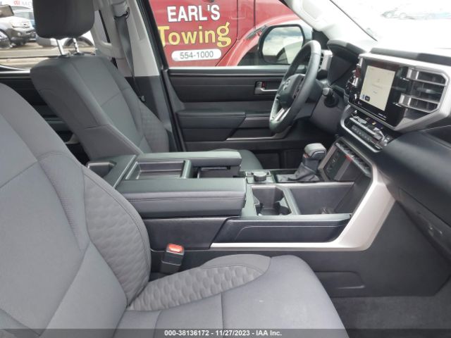 5TFLA5DB7NX024202 Toyota Tundra Sr5