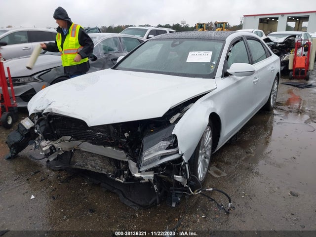 Audi A8 L 4.0t 2014 WAUR2AFD3EN010059 Image 2