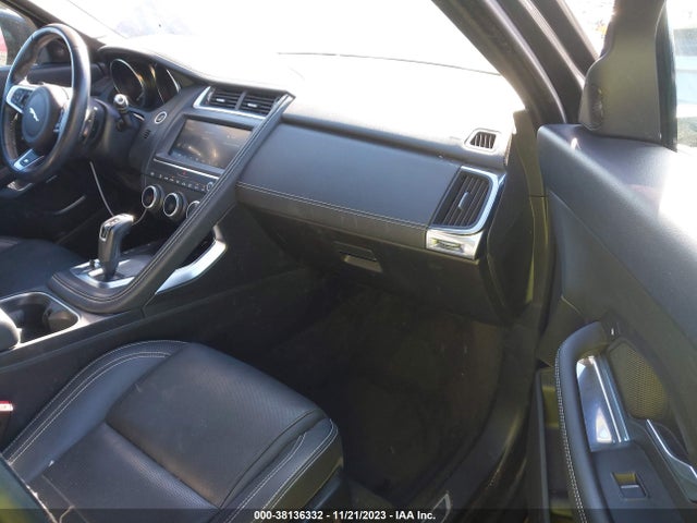 2018 JAGUAR E-PACE SADFT2GX3J1Z27820 Photo 4
