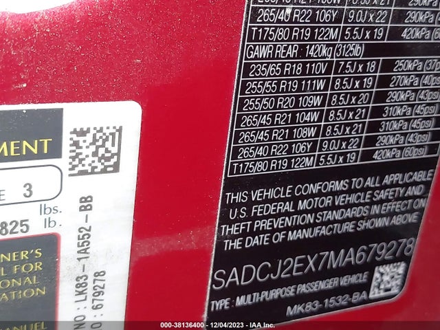 2021 JAGUAR F-PACE SADCJ2EX7MA679278 Photo 8