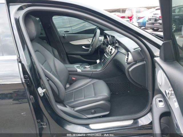 W1KWF8DB7MR653404 Mercedes-Benz C 300