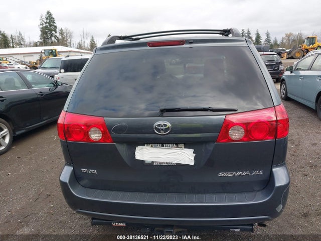 2010 TOYOTA SIENNA XLE VIN: 5TDYK4CC6AS294058