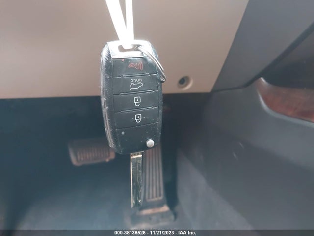 2015 KIA SORENTO LX VIN: 5XYKT4A65FG659849
