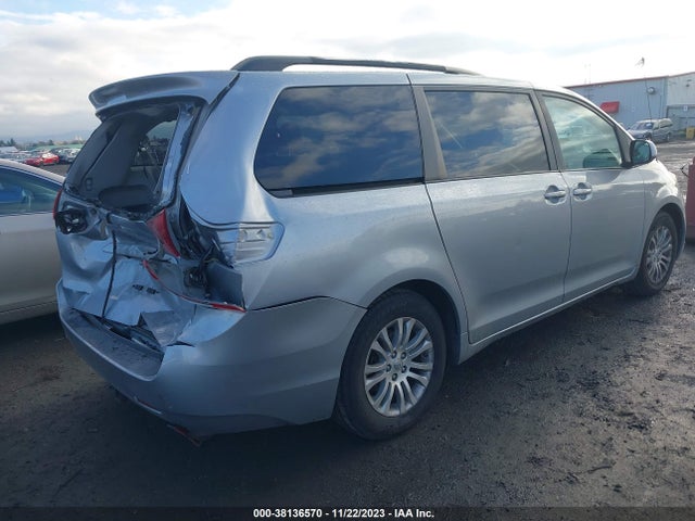 2011 TOYOTA SIENNA XLE V6 VIN: 5TDYK3DC5BS044899