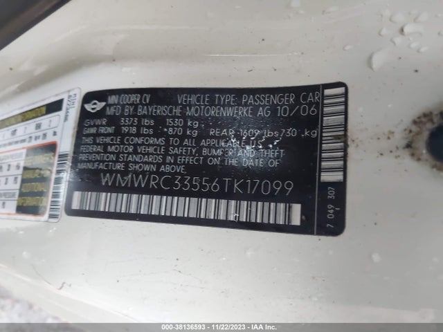 2006 MINI COOPER WMWRC33556TK17099 Photo 8