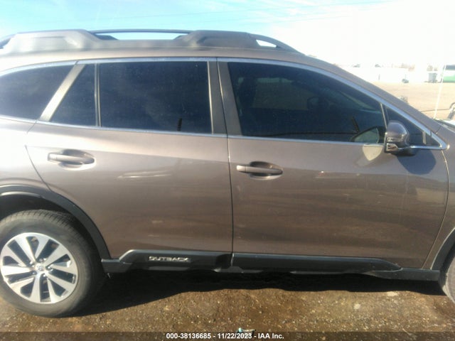 Subaru Outback Premium 2021 4S4BTAFC0M3104219 Image 13