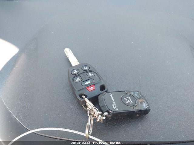 2012 HONDA ODYSSEY EX-L VIN: 5FNRL5H61CB030067
