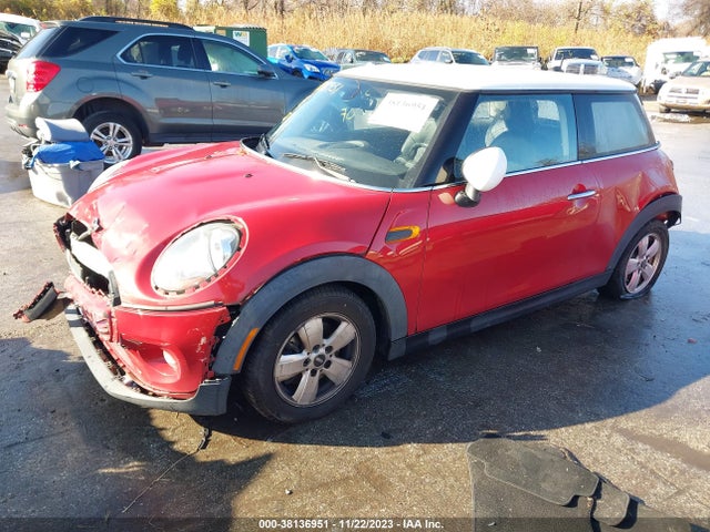 2017 MINI HARDTOP WMWXP5C35H2F61369 Photo 1