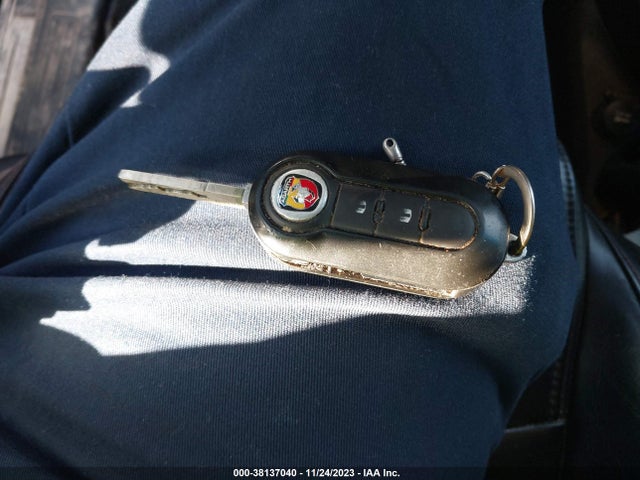 2013 FIAT 500 3C3CFFFH9DT607698 Photo 10