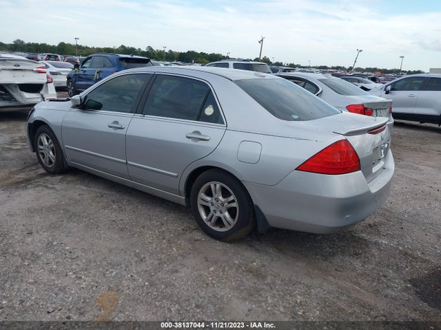 2007 HONDA ACCORD 2.4 EX VIN: 1HGCM568X7A077895