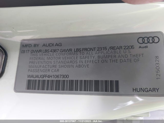 38137067 :رقم المزاد ، WAUAUGFF4H1067300 vin ، 2017 Audi A3 2.0t Premium مزاد بيع