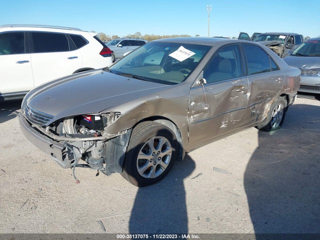 2005 TOYOTA CAMRY XLE V6 VIN: JTDBF32K350165149