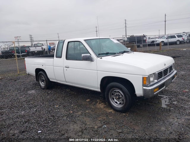 1994 NISSAN TRUCK KING CAB XE VIN: 1N6SD16S4RC372431