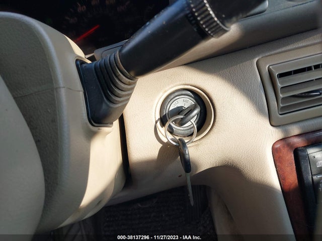 2001 MAZDA MILLENIA P VIN: JM1TA221011718218
