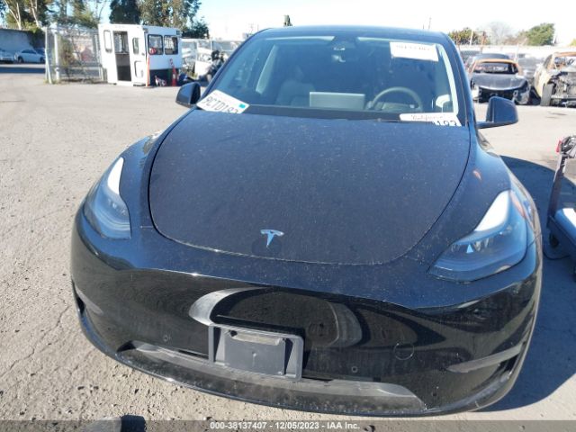 2022 TESLA MODEL Y 7SAYGDEF8NF524382 Photo 9