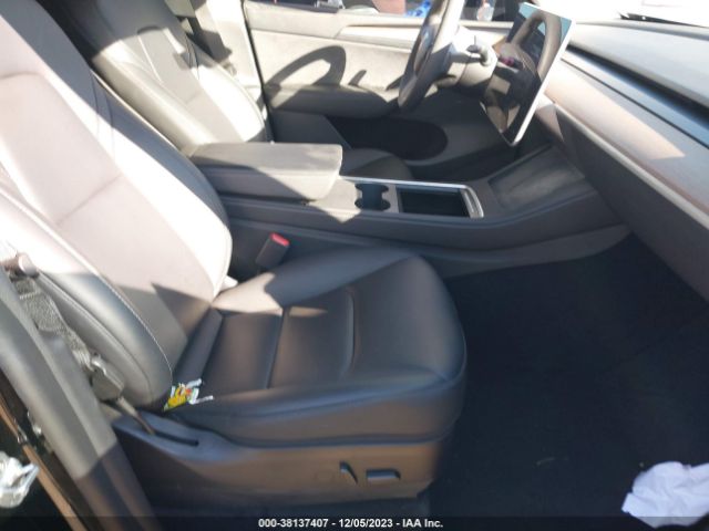 2022 TESLA MODEL Y 7SAYGDEF8NF524382 Photo 4