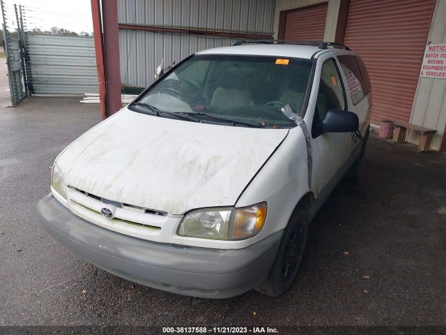 2000 TOYOTA SIENNA LE VIN: 4T3ZF13CXYU263590