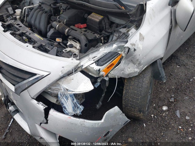 Nissan VERSA SV 2019 3N1CN7AP4KL866103 Image 6