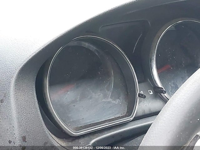 Nissan VERSA SV 2019 3N1CN7AP4KL866103 Image 7