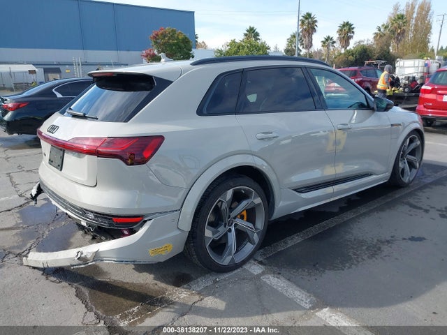 2022 AUDI E-TRON S WA1VCBGE5NB035908 Photo 3