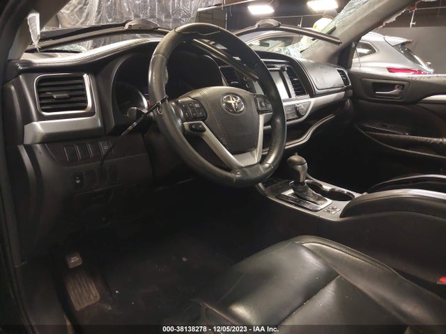Toyota Highlander Xle V6 2016 5TDJKRFH2GS248712 Image 5