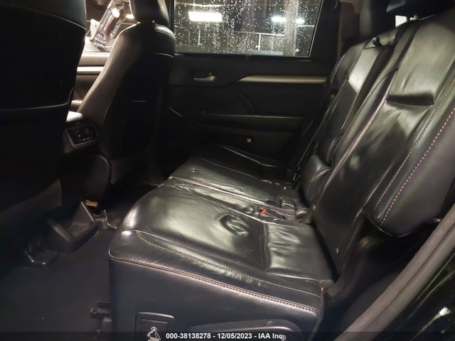 Toyota Highlander Xle V6 2016 5TDJKRFH2GS248712 Image 8