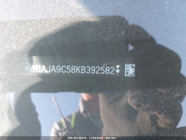 WBAJA9C58KB392582 BMW 530e Iperformance