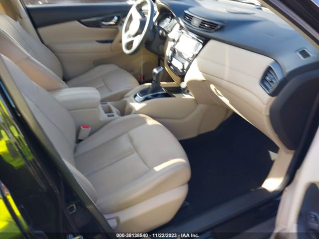 5N1AT2MT2HC733829 Nissan Rogue Sl
