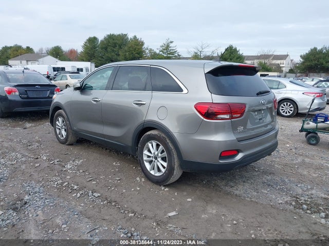 2019 KIA SORENTO 2.4L LX VIN: 5XYPGDA39KG533052