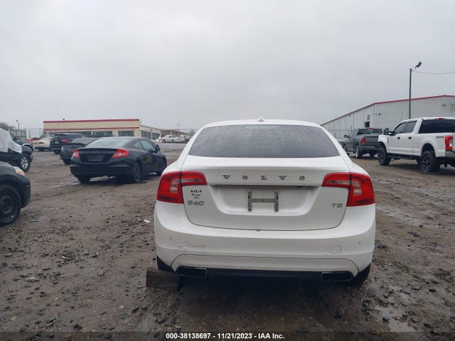 2015 VOLVO S60 T5 PREMIER VIN: YV140MFK5F2360731