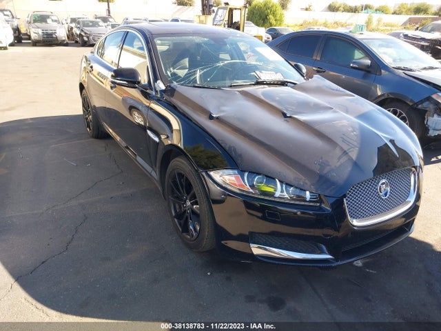 2012 JAGUAR XF SAJWA0FB8CLS36299 Photo 0