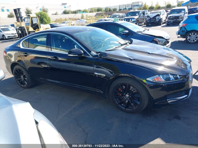 2012 JAGUAR XF VIN: SAJWA0FB8CLS36299