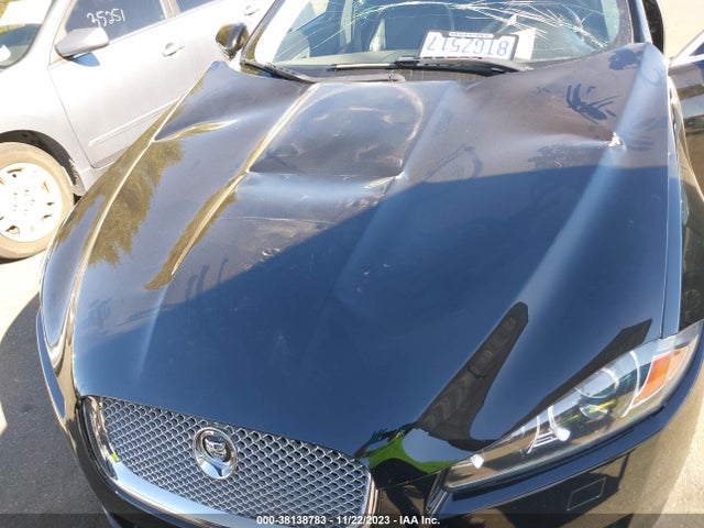 2012 JAGUAR XF SAJWA0FB8CLS36299 Photo 5