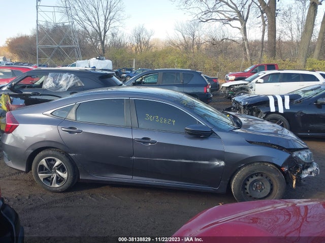 Honda Civic Lx 2018 19XFC2E56JE016049 Image 14