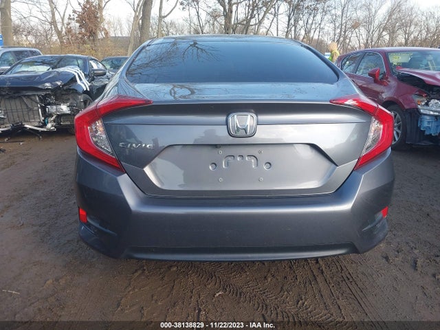 Honda Civic Lx 2018 19XFC2E56JE016049 Image 17
