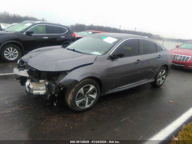 Honda Civic Lx 2018 19XFC2E56JE016049 Image 2
