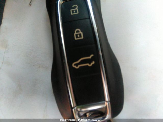 2020 PORSCHE CAYENNE E-HYBRID WP1AE2AY5LDA22707 Photo 10