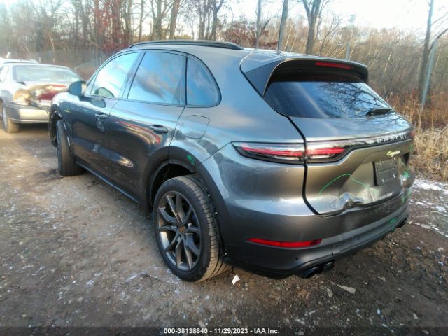 2020 PORSCHE CAYENNE E-HYBRID WP1AE2AY5LDA22707 Photo 2