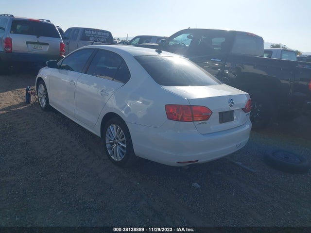 2013 VOLKSWAGEN JETTA 2.5L SEL VIN: 3VWLP7AJ2DM432193