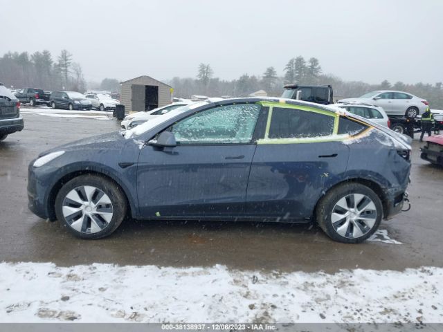 5YJYGDEE6MF249727 Tesla Model Y Long Range